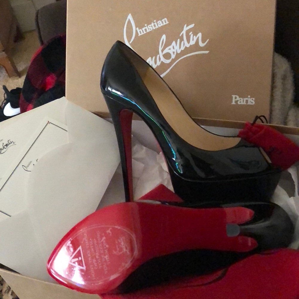 Size 42 Jamie CL pumps